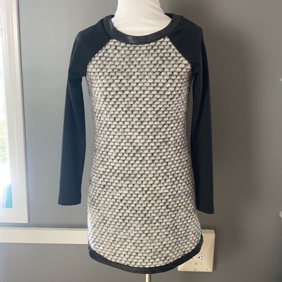 Wai Ming dress - Picture 1 of 10